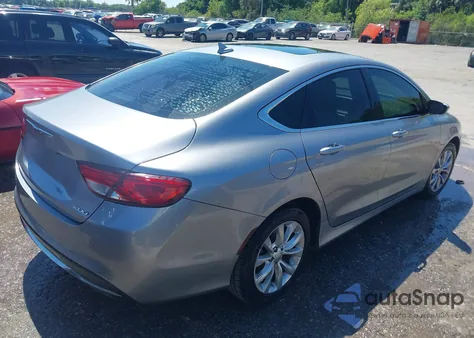 2016 Chrysler 200 C z USA, uszkodzony, nr VIN 1C3CCCCB9GN135384